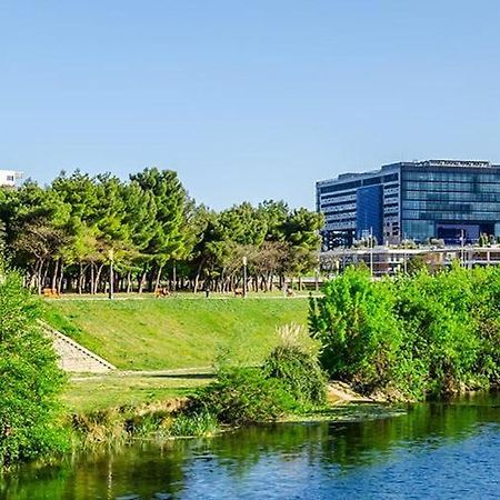 Sejour Cosy Au Bord Des Rives Du Lez, 2 Personnes, Wifi, Parking Prive Montpellier Exterior photo
